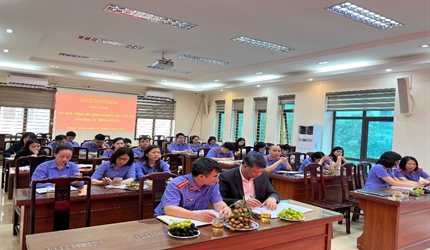 Chi bộ Viện KSND quận Thanh Xuân tổ chức Hội nghị sơ kết công tác giữa...